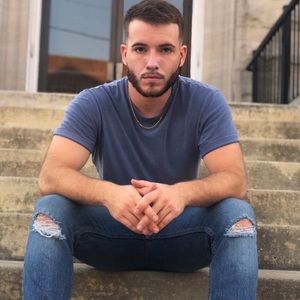 Meet your Posher, Garrett